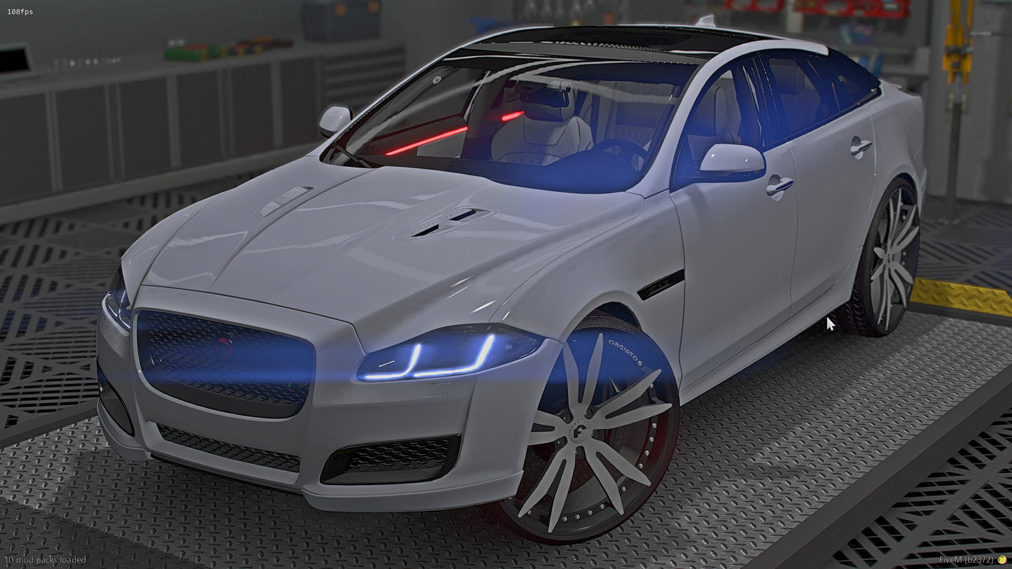 2015 Jaguar XJR on 26s Forgiatos