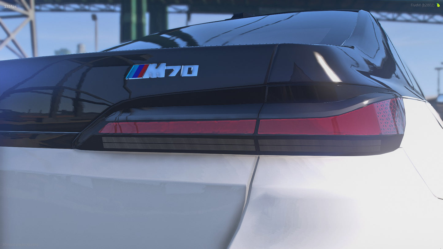 2023 BMW i7 M70 E