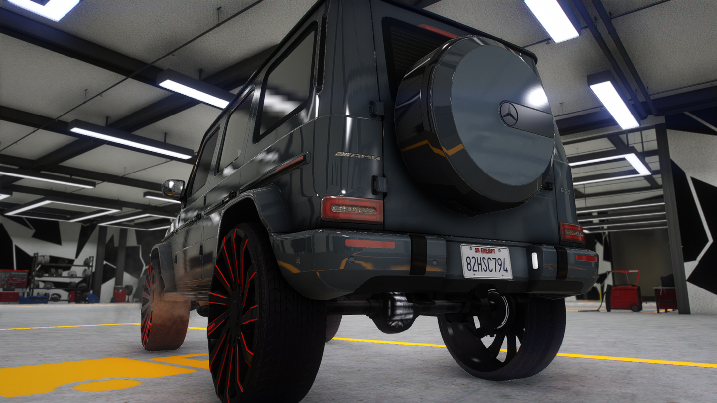 2022 Mercedes Benz G63 AMG on 30" Luxxxs